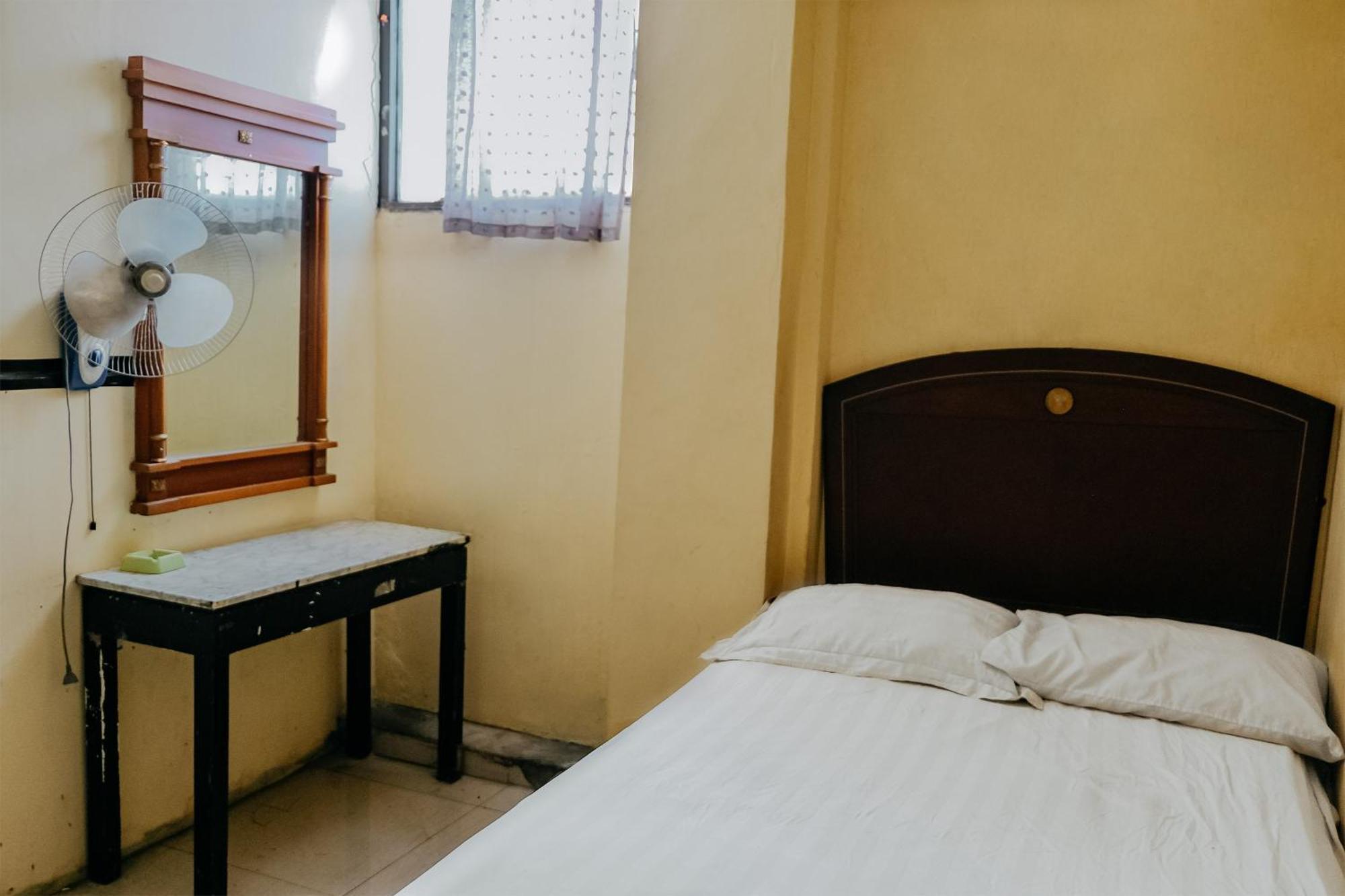 King Stone Hotel Mencil Экстерьер фото